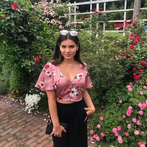 Meet your Posher, Alyssa